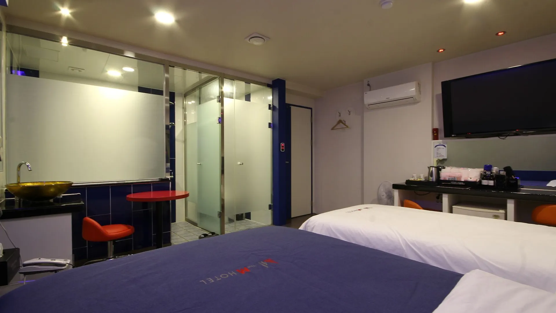 The M Hotel Busan 2*,